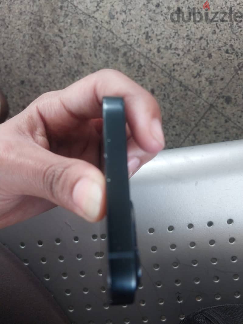 Apple - iPhone 13 3