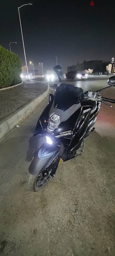سكوتر zontes m150