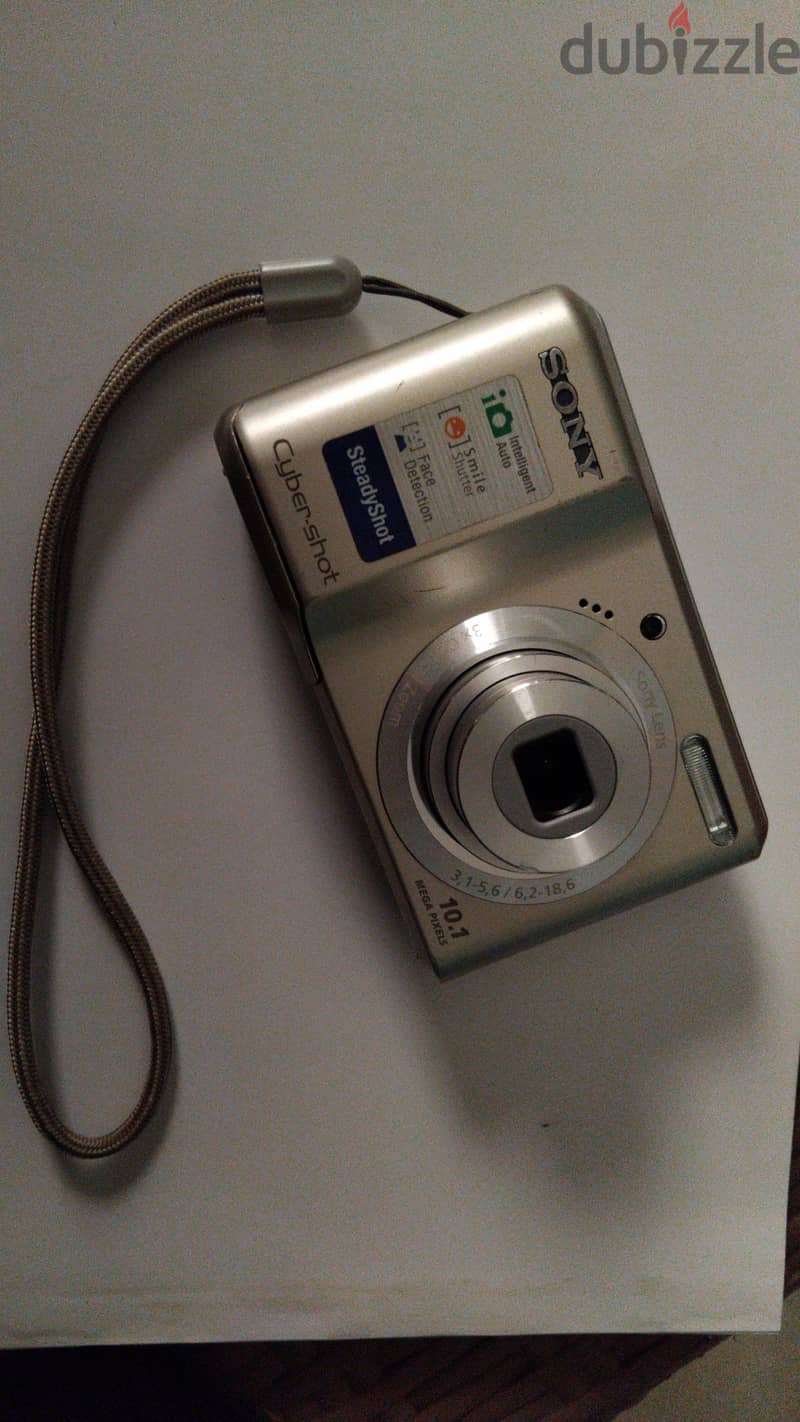 Sony Cyber-shot DSC-Sr2000 2