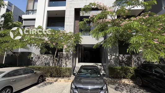 شقة 130م 2 غرفة للإيجار بالمطبخ والتكييفات | كمبوند الباتيو 7 القاهرة الجديدة خلف الجامعة الأمريكية