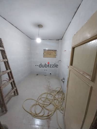Large apartment on the ground floor with a garden suitable for residential or administrative use in Heliopolis
