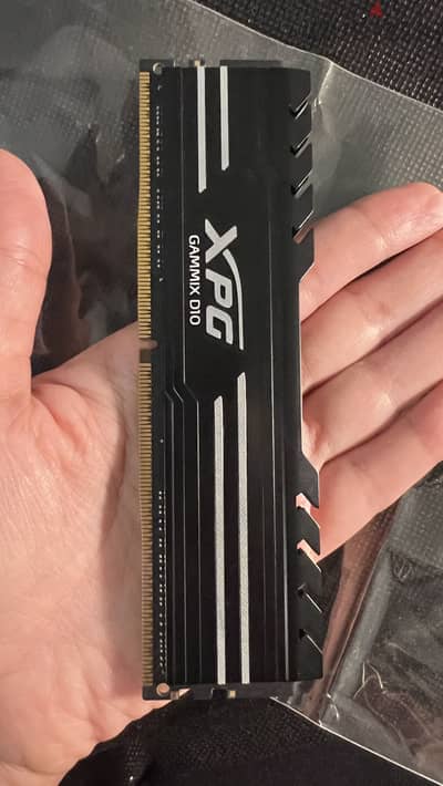 XPG Gammix D10 16GB DDR4 3200MHz CL16