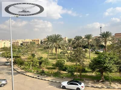 Apartment for sale in Fifth Settlement (Al-Banafsag district) – second row from Mohamed Naguib Axis and Waterway. Prime location. Semi-finished.
