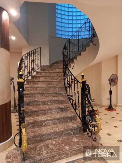 Villa for sale in West Somid Villa for sale in West Somid