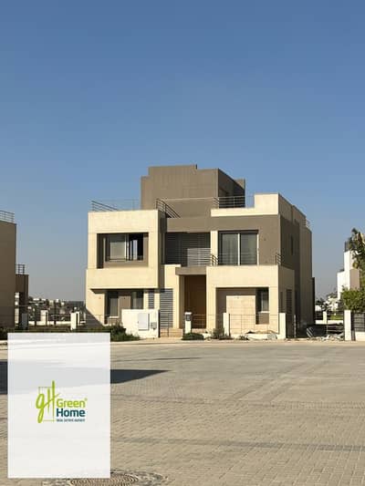 Standalone Villa Ready to Move 440m for Sale in Palm Hills New Cairo
