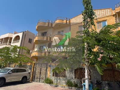 the 5th District, Obour City – prime location behind Farid Habib Hospital, featuring a distinctive view and an excellent price, situated close to amen