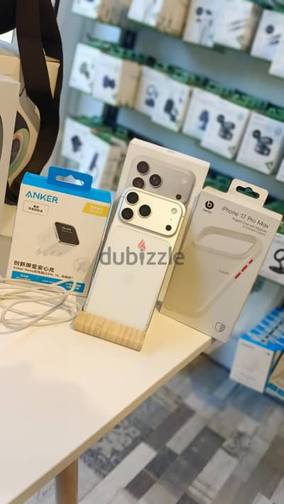 آبل - آيفون 17 برو ماكس