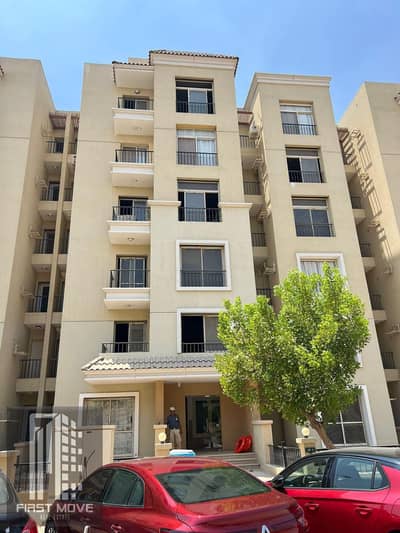 The lowest price for a 3-bedroom apartment in a complete compound + a very distinctive location, surrounded by a wall with Madinaty