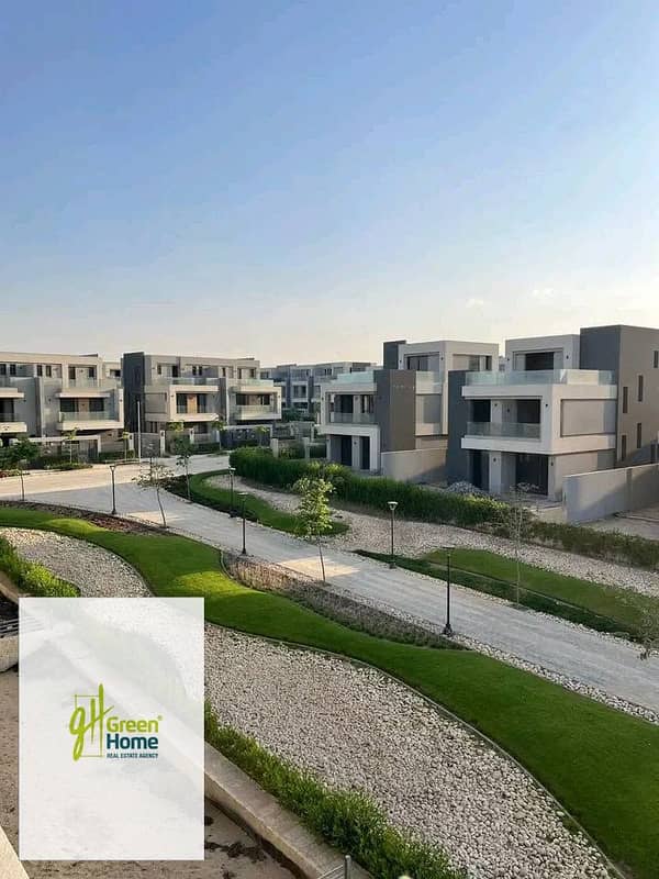 توين هاوس جاهز للاستلام للبيع في لافيستا سيتي العاصمة الجديدة بموقع مميز على لاند سكيب فيو La Vista City New Capital