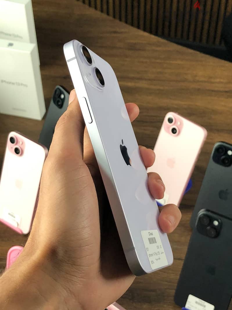 آبل - آيفون 14 بلس 3