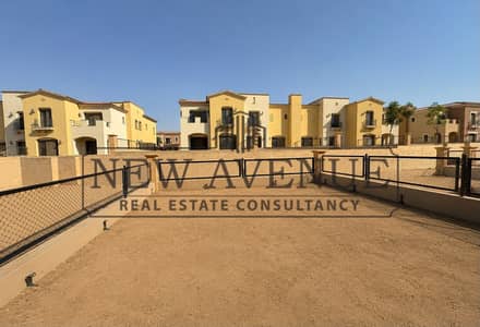 تاون هاوس ميدل للبيع في كمبوند سيتي جيت ديار القطرية التجمع الخامس City Gate Diar Qatari في مرحلة سافايار مشطب بالكامل أقل من سعر السوق والمرحلة ساكنة