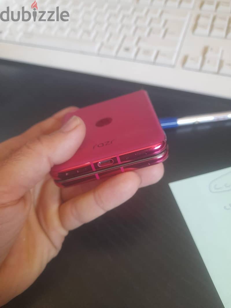Motorola Razr 50 Ultra 3