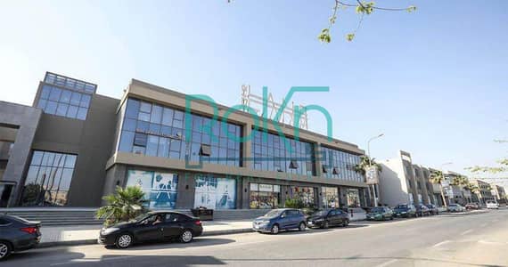 محل للايجار فيوا المحور و مدخل بالم هيلز Palm Hills