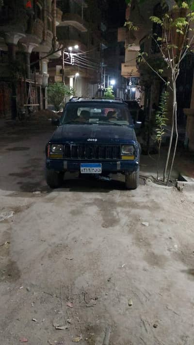 جيب شيروكى 1995