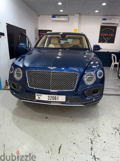 بنتلى بنتايجا 2017 / 2017 Bentley Bentayga