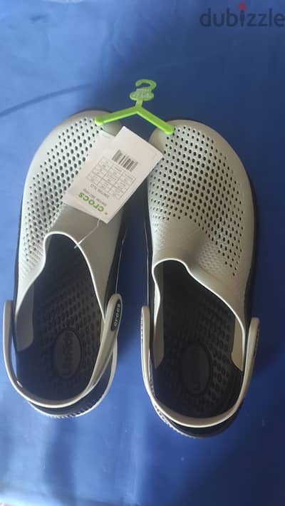 Crocs LiteRide™ 360 Clog Color: Elephant/Black Size: M12 (46-47)