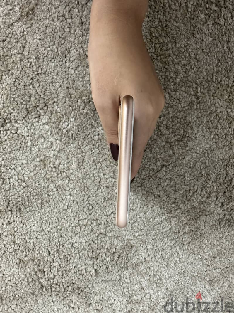 Apple - iPhone 8 Plus 4