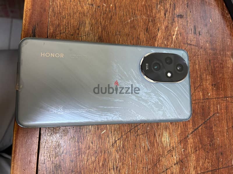 Honor 200 1