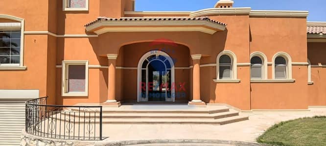 فيلا للبيع | Verde Compound – طريق القاهرة الإسكندرية الصحراوي  5,600 متر أرض | 700 متر مباني | تشطيب أول استخدام | 40 مليون جنيه  فيلا مميزة للبيع