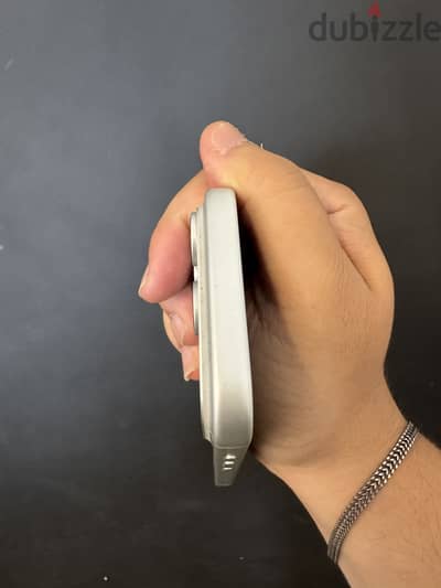 آبل - آيفون 17pro