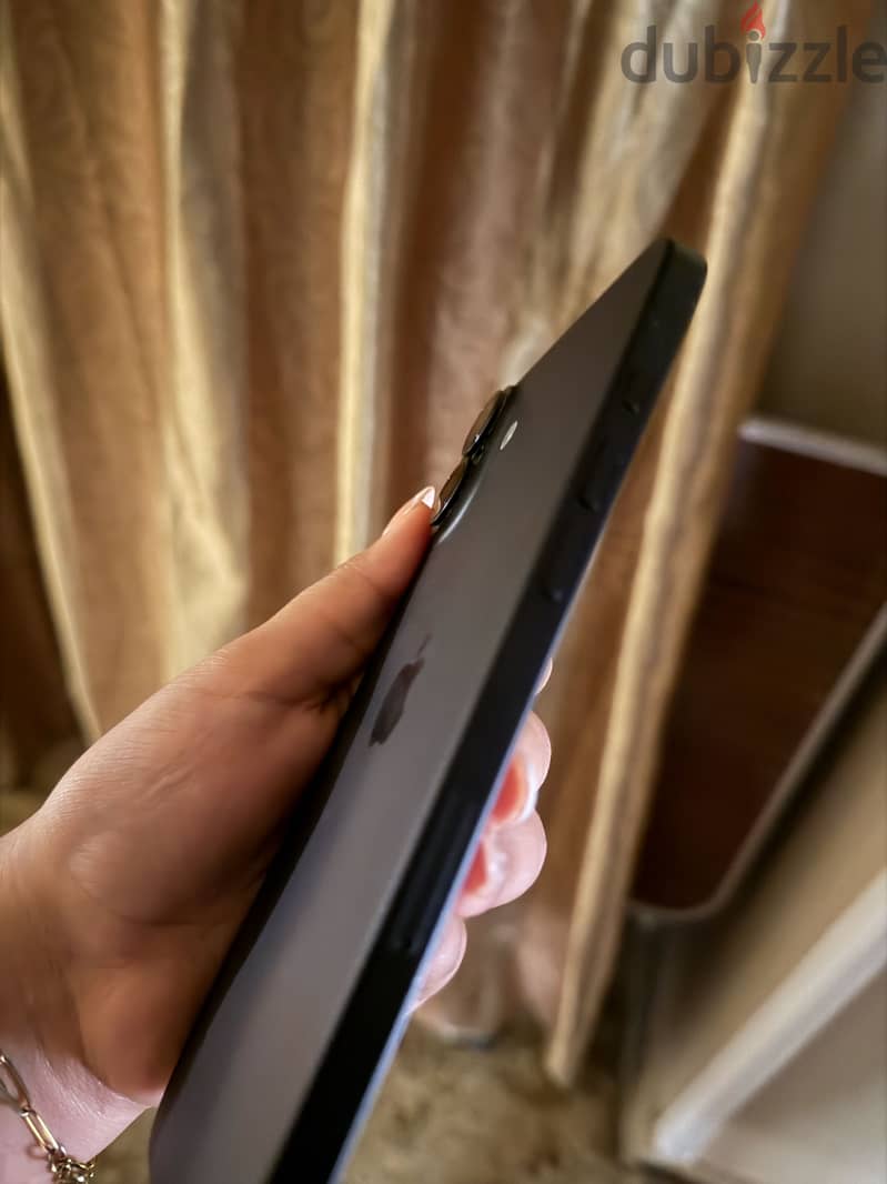 Apple - iPhone 16 Plus 1