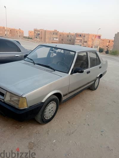 فيات شاهين 2000