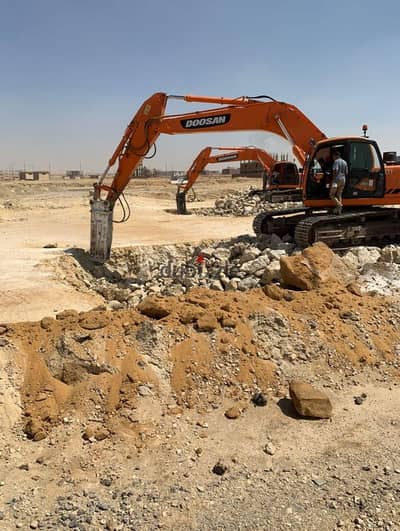 ارض مصنع 2400 متر للبيع في الالف مصنع التجمع الخامس القاهره الجديده لوكيشن مميز