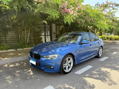 BMW 320i M Sport 2019 فابريكا بالكامل  أعلى فئة