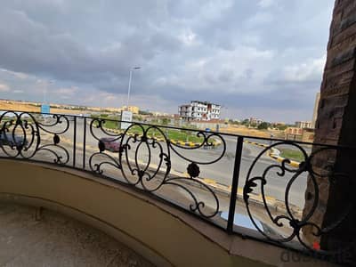 175m² apartment for sale on the second floor, facing the "Khat 10" (Line 10) main road directly in Obour City, next to Al-Ashraf Compound and City Clu