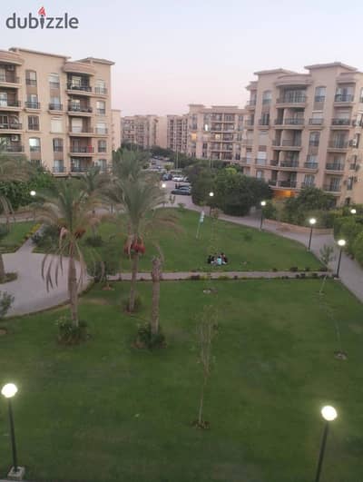 180 m apartment for rent in Al Rehab 2 – Phase Seven, first residence, in a very special location within the city. The apartment features a wonderful garden view and an open view, consisting of 3 bedrooms and 3 bathrooms.