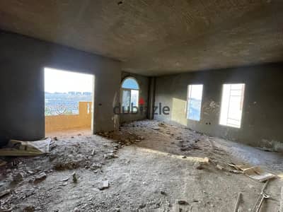 شقة مميزة للبيع في اللوتس فيو مفتوح امام الجامعه الأمريكيه وشارع التسعين