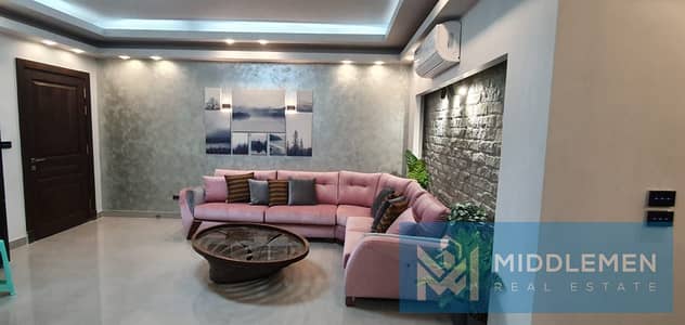 شقه 4 غرف متشطبه 240 متر تشطيب خاص مرحلة ساكنه في هايد بارك التجمع - Hyde Park New Cairo
