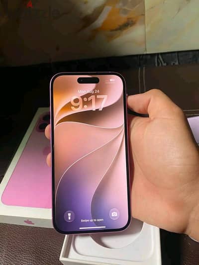 آبل - آيفون 16