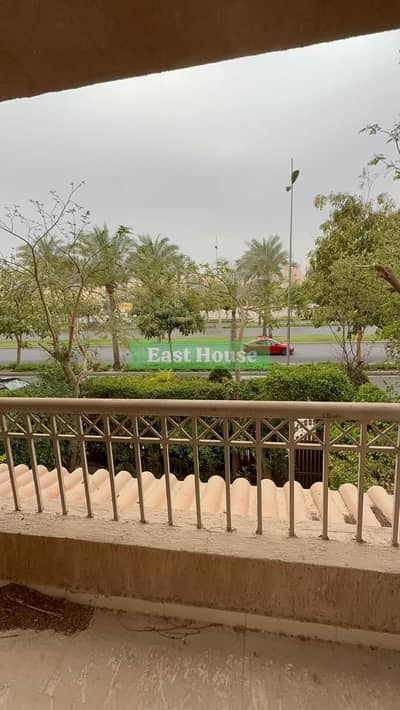 Apartment for sale in Madinaty, 265 sq m, prime location and price, B1