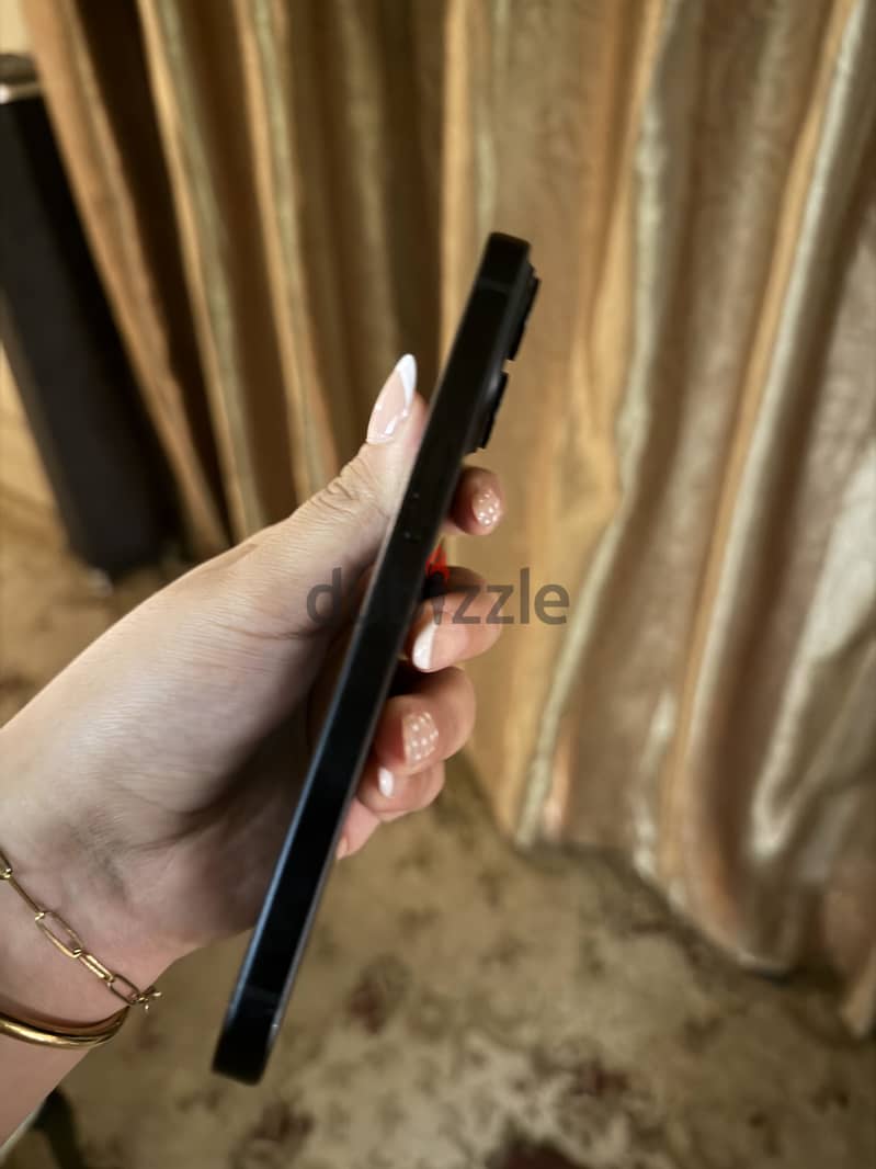 Apple - iPhone 15 3
