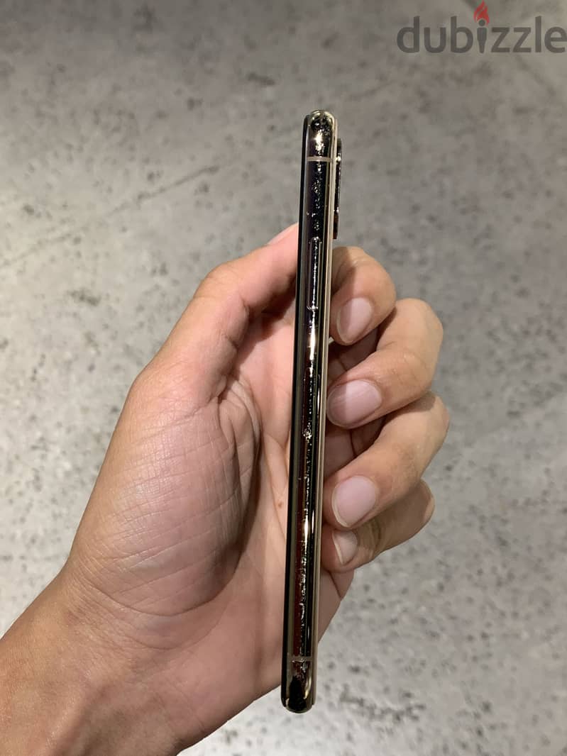 Apple - iPhone XS   256g 6