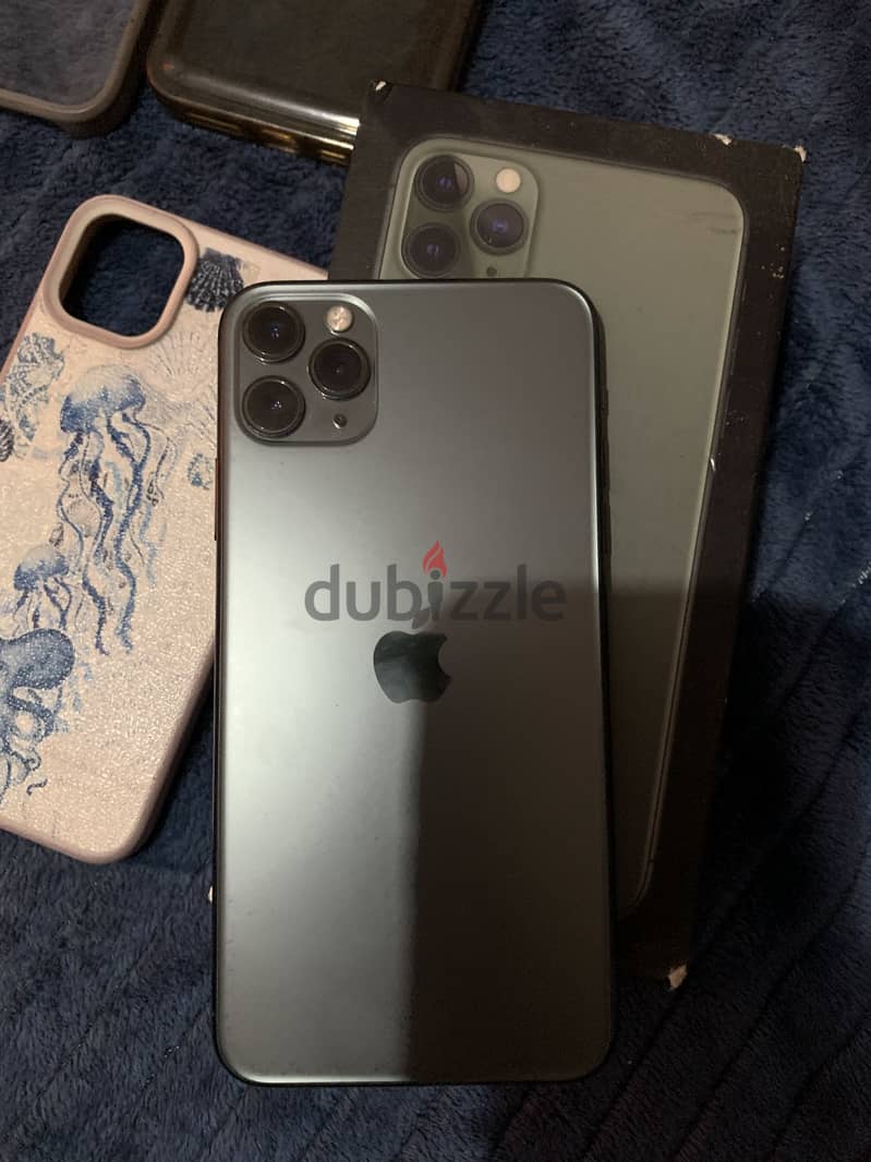 Apple - iPhone 11 Pro Max 1