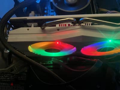 كرت شاشا rx580 بحاله ممتازه و كل حاجه تمام استعمال ٣شهور ألعاب بس