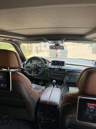 للبيع BMW X5 – الشكل الجديد V8 4.4