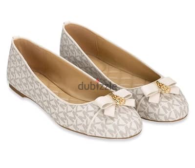 Michael Kors Honey Signature LogoBallet Flats Cream