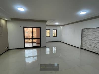 Apartment for sale in Al-Ashjar neighborhood - 6 October - Super Lux finishing in a prime location within the neighborhood