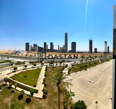 Apartment for sale, 152 sqm, 3 bedrooms, fully finished, immediate delivery, 5th floor, prime location (first row) directly facing the Iconic Tower, w
