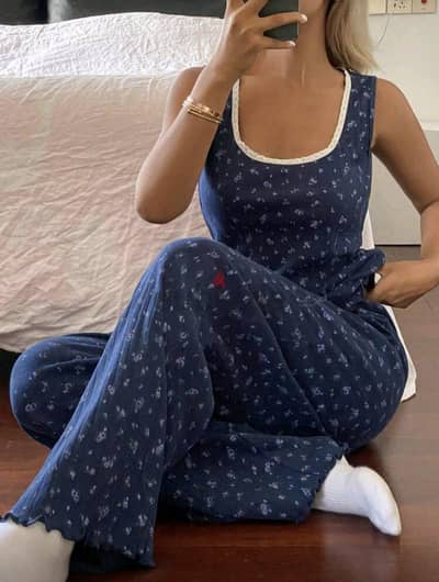 Pajama set Meduim بيجامة