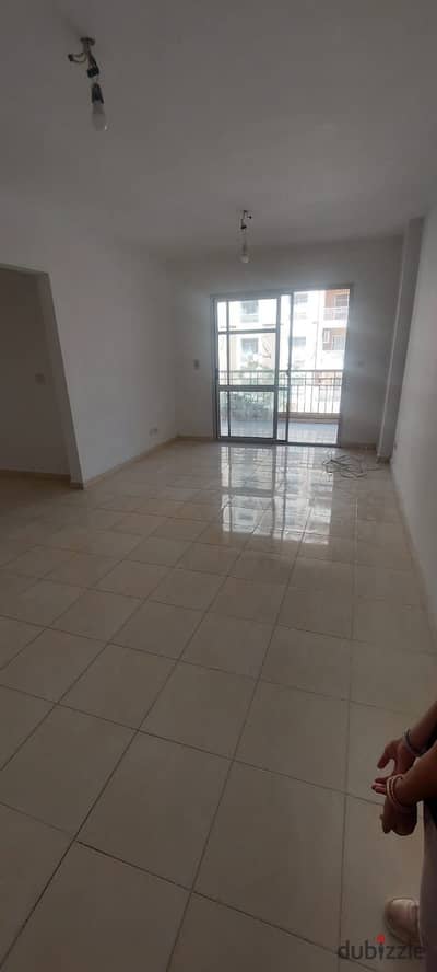 Ownership snapshot in B11 - Exceptional location and a price that is hard to repeat! Ownership snapshot in B11 - Exceptional location and a price that is hard to repeat!