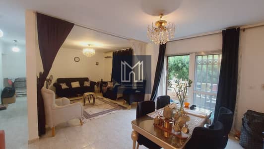 For rent in my city is an apartment with furniture, air conditioning, and appliances