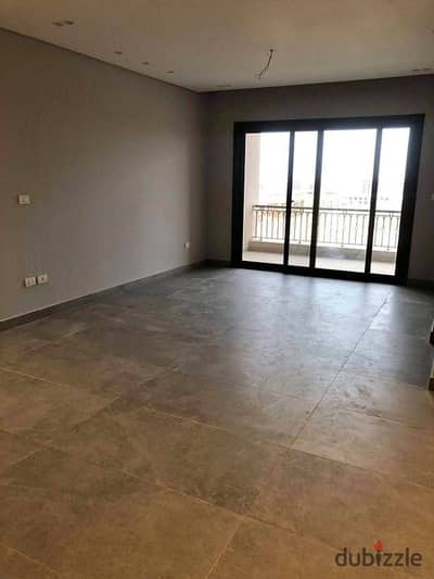 Elegant Finished Apartment in Village West Next To Arkan Plaza