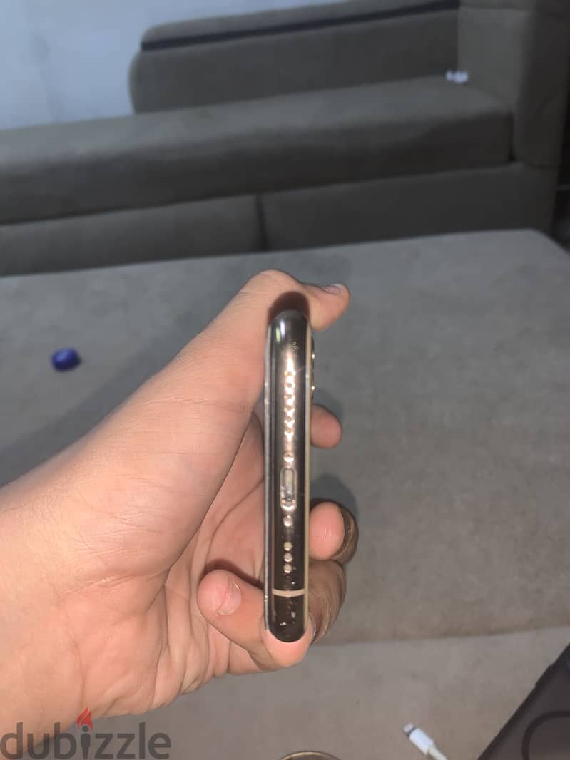 Apple - iPhone 11 Pro 1