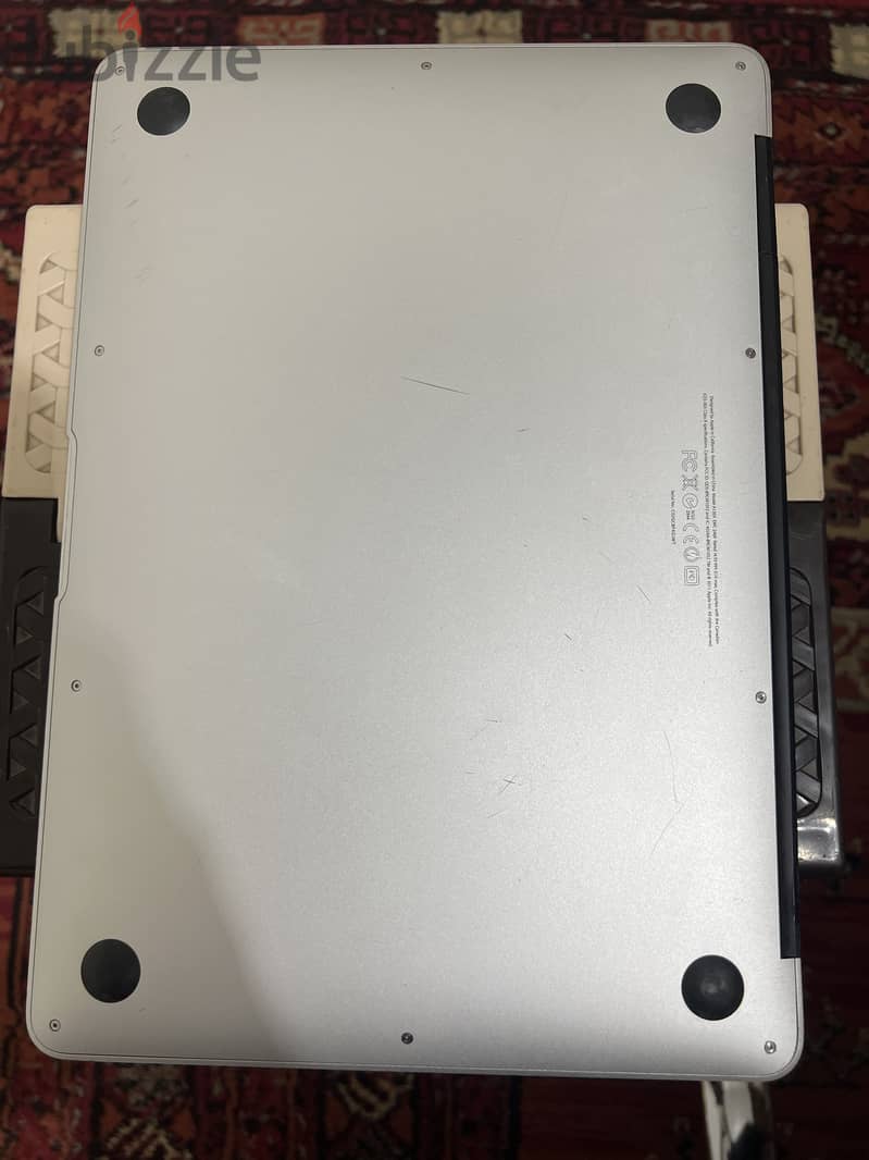 MacBook Air 2011 A1369 (EMC 2469) 2
