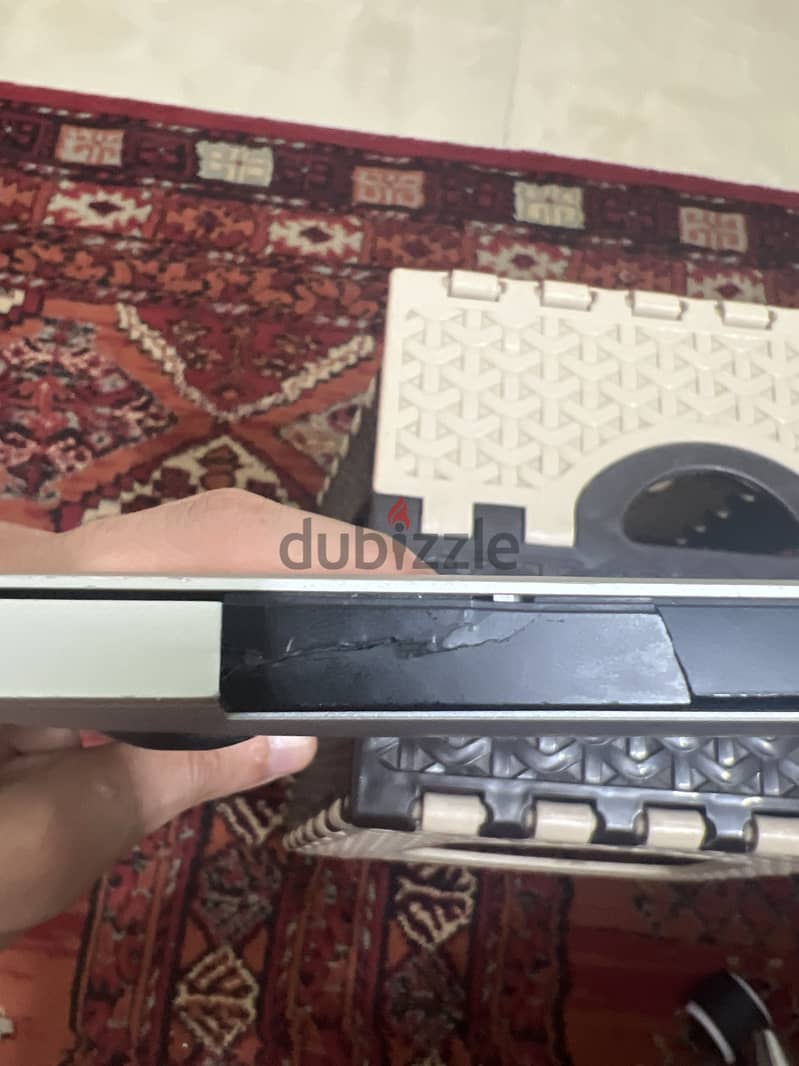 MacBook Air 2011 A1369 (EMC 2469) 4