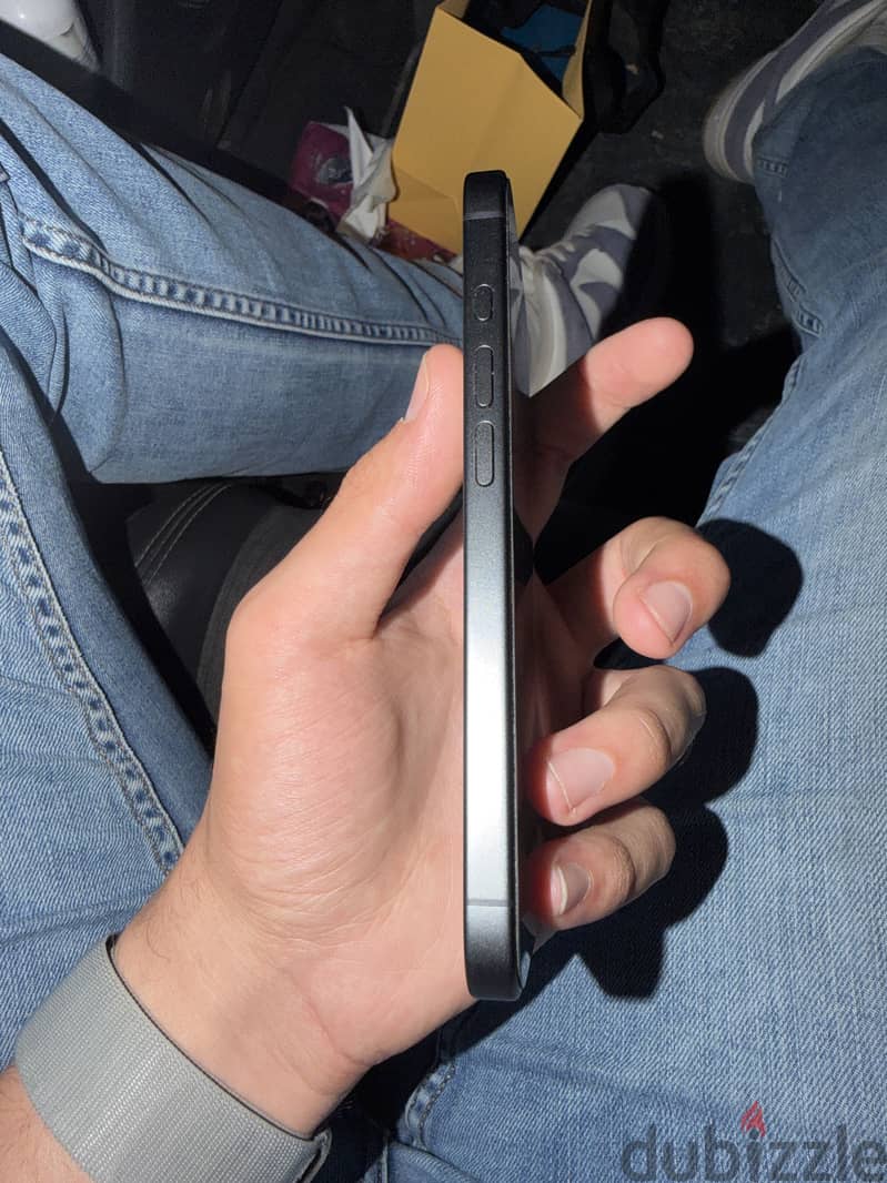 Apple - iPhone 17 3